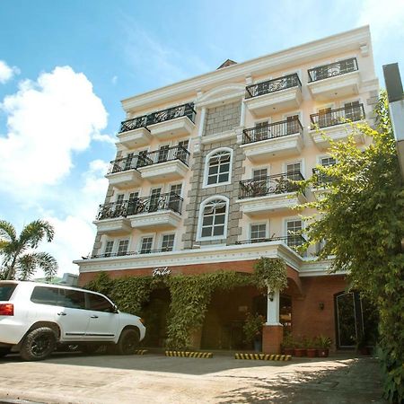 Hotel Emilia Davao Stadt Exterior foto